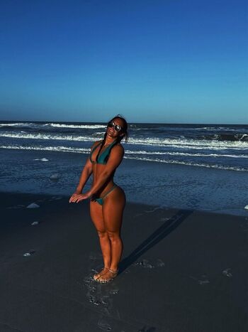Full leaked Jade damours private photo