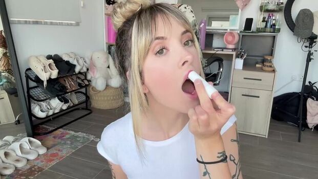 Full leaked Jade vow private photo