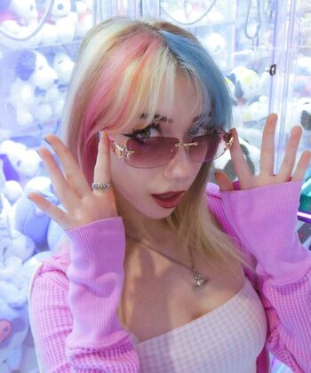 Full leaked Jadeiluvmeww private photo