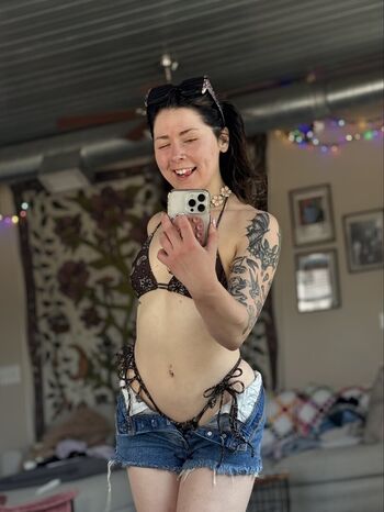 Full leaked Jaelaray private photo
