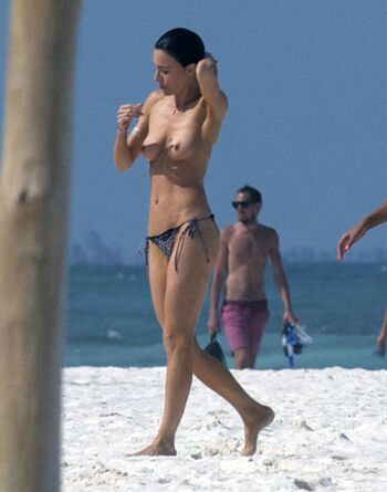 Full leaked Jaime murray private photo