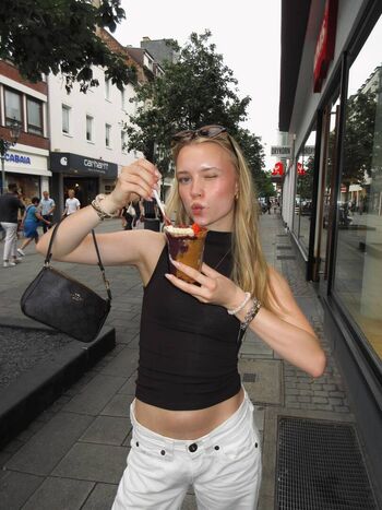 Full leaked Janalibra private photo