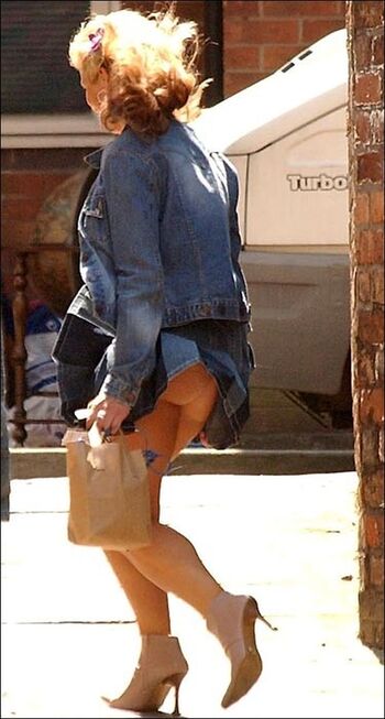 Full leaked Jane danson private photo
