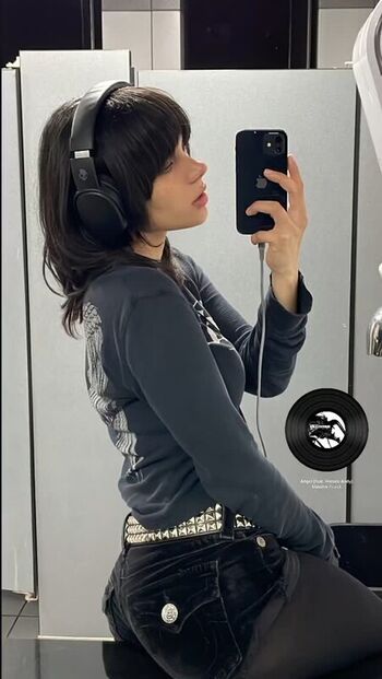 Full leaked Jane interrupted private photo
