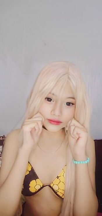 Full leaked Janelistaa private photo