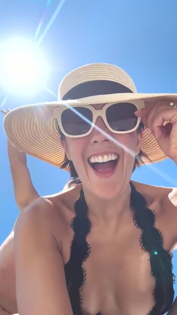 Full leaked Janette manrara private photo