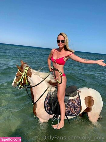 Full leaked Janevipi private photo