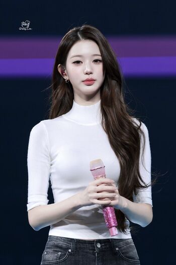 Jang Won-young