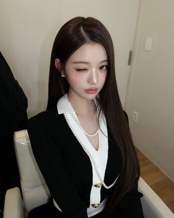 Jang Won-young