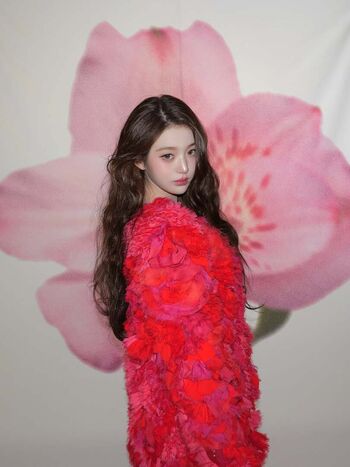 Full leaked Jang won young private photo