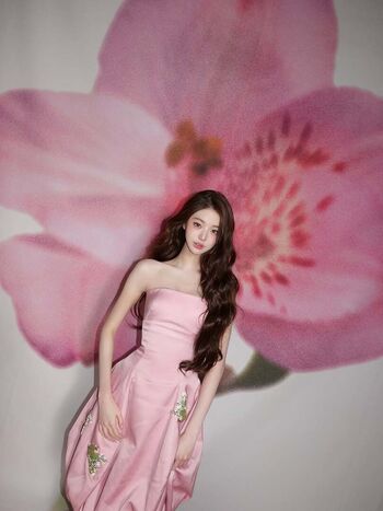 Full leaked Jang won young private photo