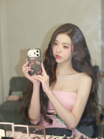 Full leaked Jang won young private photo