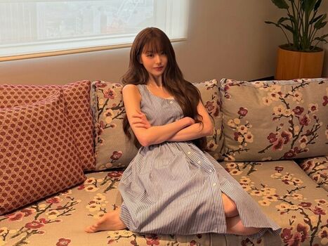 Full leaked Jang won young page private photo
