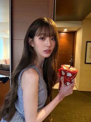 Full leaked Jang won young page private photo