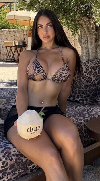 Full leaked Janijanire page private photo