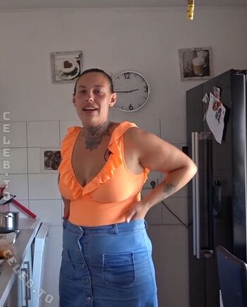 Full leaked Janine horn private photo