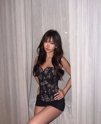 Full leaked Janis page private photo