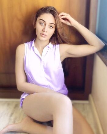 Full leaked Jariwala private photo