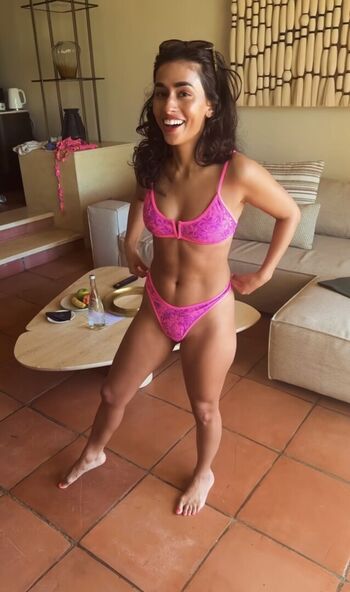 Full leaked Jasleen singh private photo