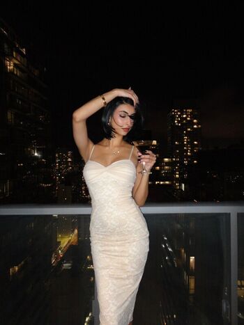 Full leaked Jasleen private photo