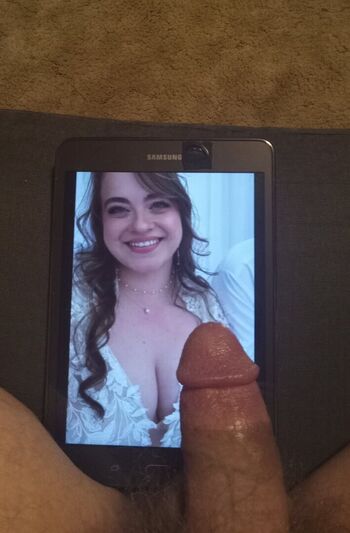 Full leaked Jasmine abrams private photo
