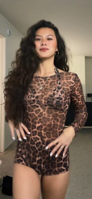 Full leaked Jasmine yi private photo