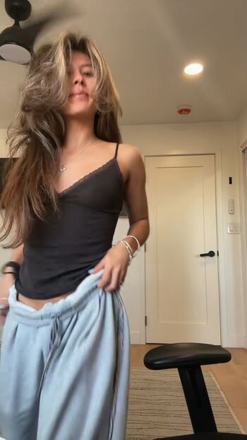 Full leaked Jasmine yi private photo