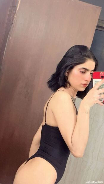 Full leaked Jasneet kaur private photo