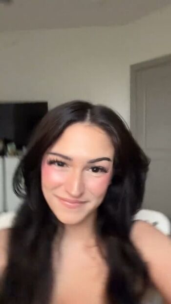 Full leaked Jaycgee private photo