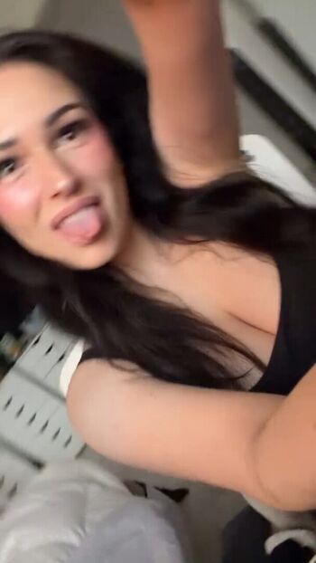 Full leaked Jaycgee private photo
