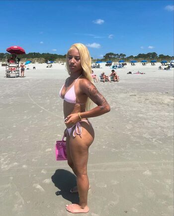 Full leaked Jaymommy private photo