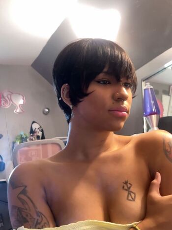 Full leaked Jaymommy private photo