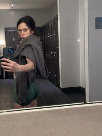 Full leaked Jaysegal private photo