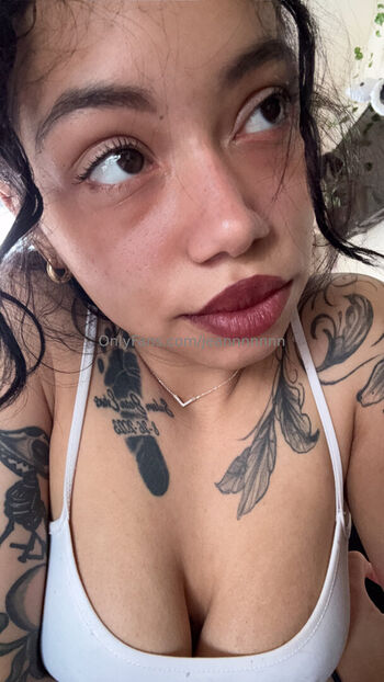 Full leaked Jeannnnnnn private photo