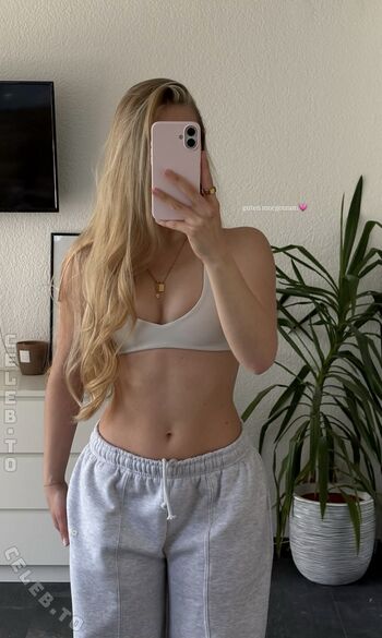 Full leaked Jellefeline private photo