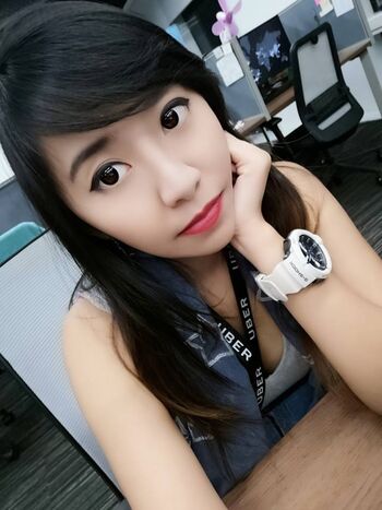 Full leaked Jenhime page private photo
