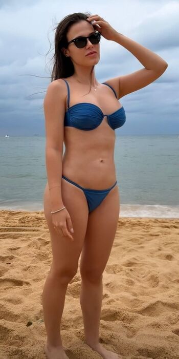 Full leaked Jeniffer castro private photo