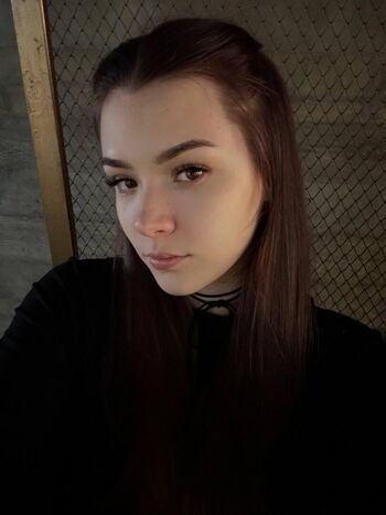 Full leaked Jenisegluckman private photo
