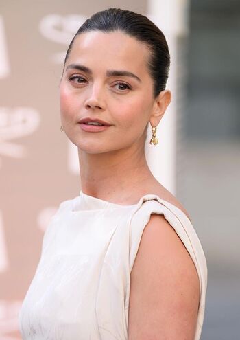 Full leaked Jenna coleman private photo