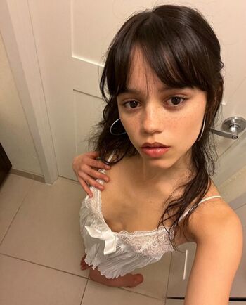 Full leaked Jenna ortega private photo