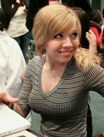 Full leaked Jennette mccurdy private photo