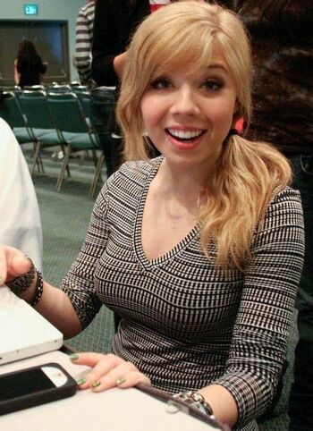 Full leaked Jennette mccurdy private photo