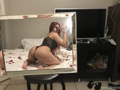 Full leaked Jennifer bro private photo