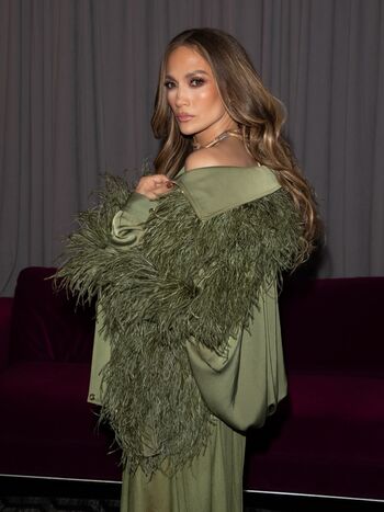 Full leaked Jennifer lopez  page private photo