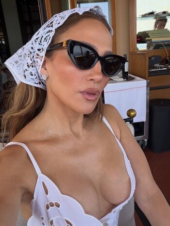 Jennifer Lopez