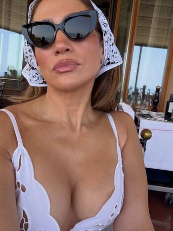 Jennifer Lopez