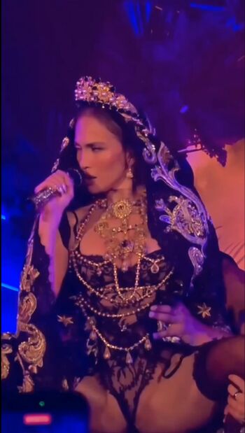 Jennifer Lopez