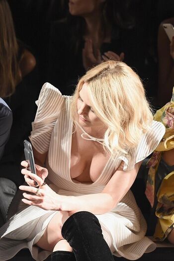 Full leaked Jennifer morrison private photo