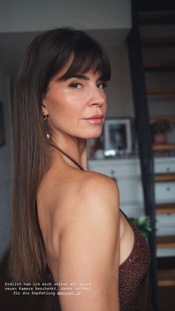 Full leaked Jennifer private photo