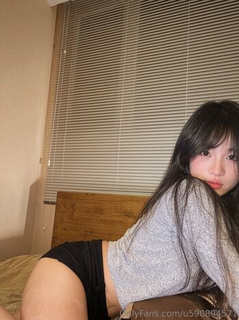 Full leaked Jenny hwang private photo